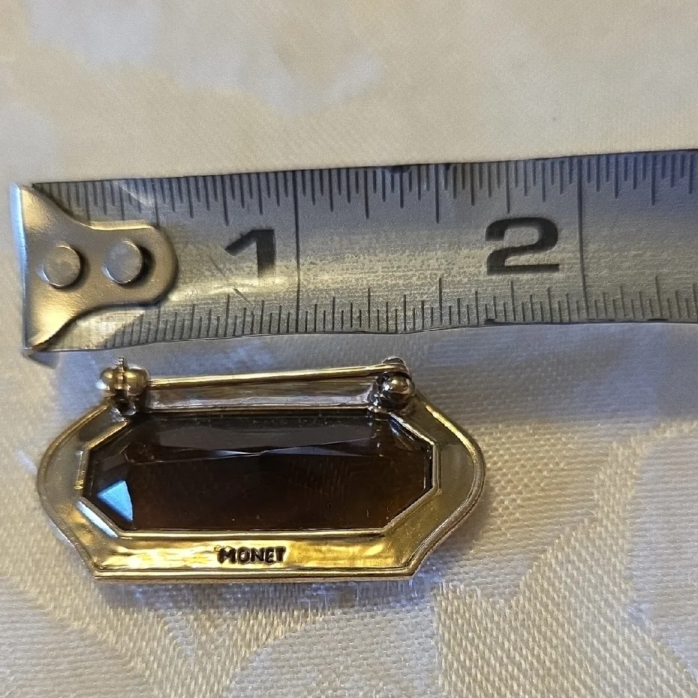 Vintage Gold and Topaz Color Brooch